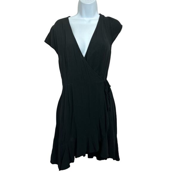 Mossimo Black Wrap Short Dress Size M Short-Sleeve V-Neck - Picture 7 of 7